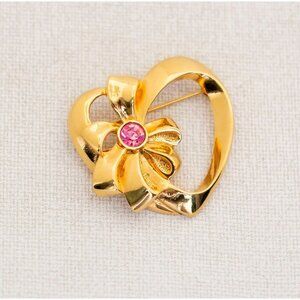 Vintage Golden Heart With Bow Brooch by Avon - A12